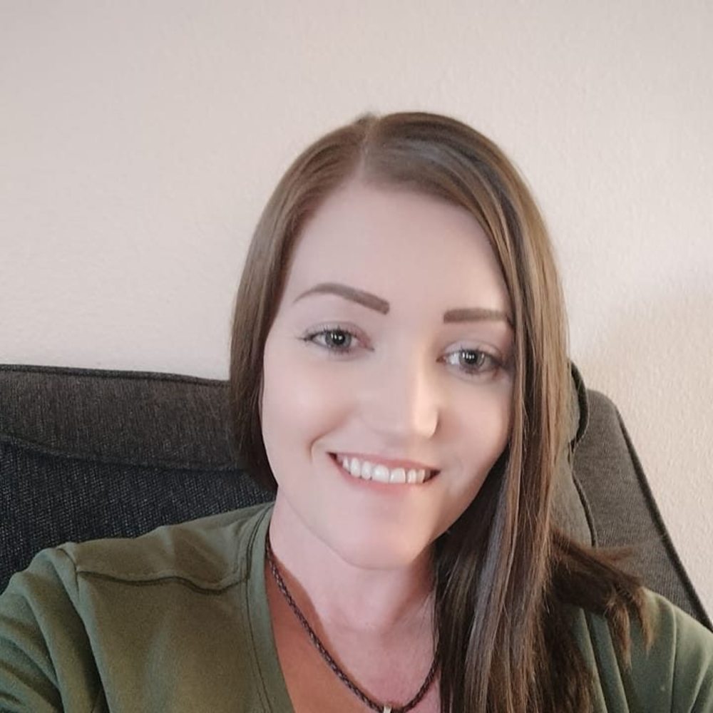 Meet your Posher, Jasmine